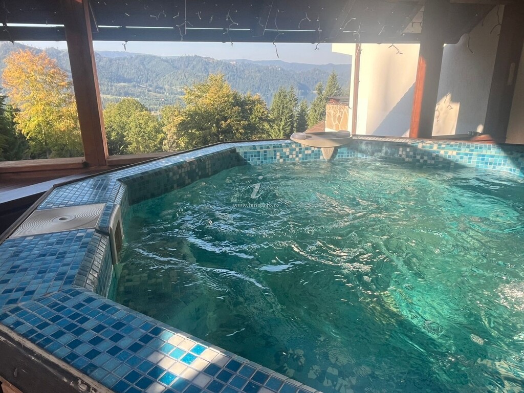 Pensiunea Lac Colibița