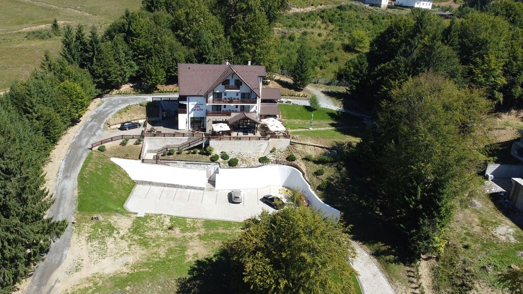 Pensiunea Lac Colibița
