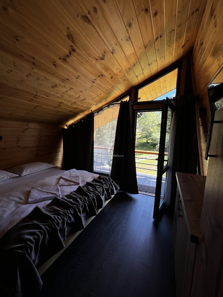 Bungalow-uri Krusta Panoramic Resort