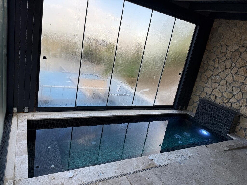 Pensiunea Giulia House