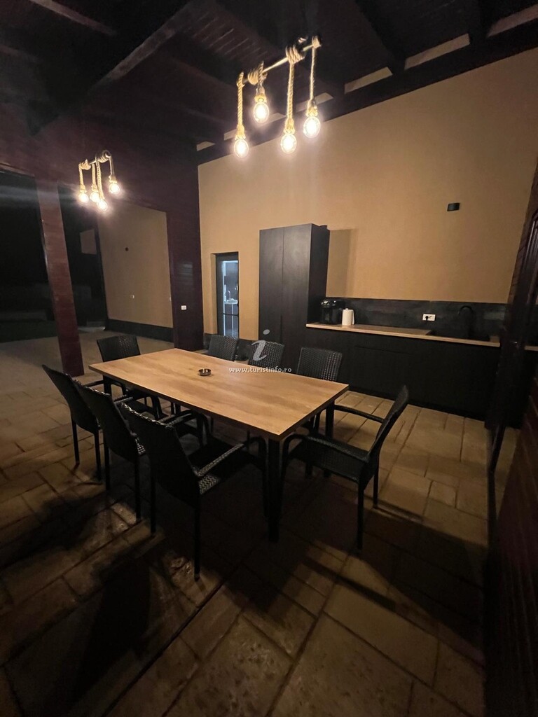 Vila Iunik