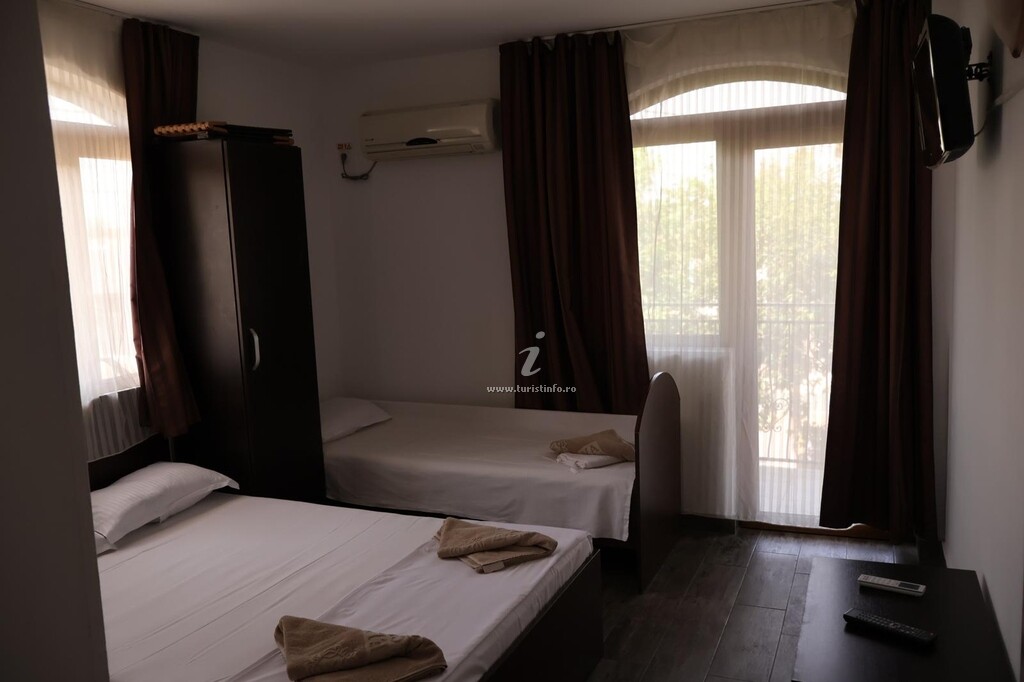 Camere de închiriat Duly
