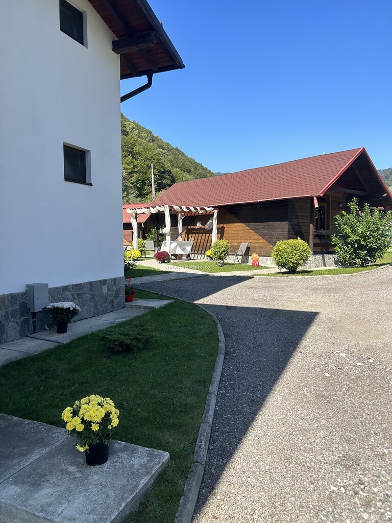 La Păstrăvărie Casa Iov