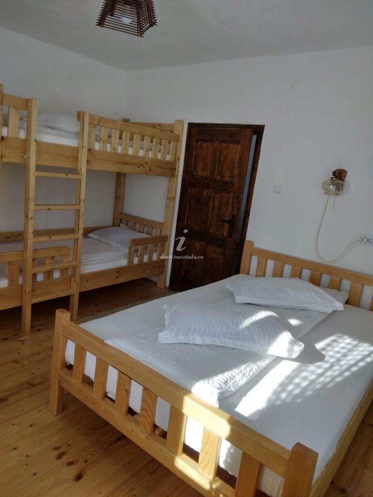 Casa din Deal-Apuseni