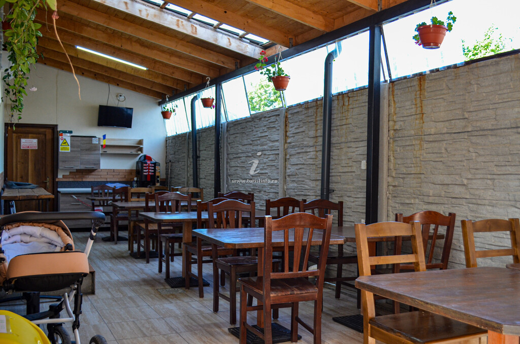 Camere de închiriat Romsil Guesthouse