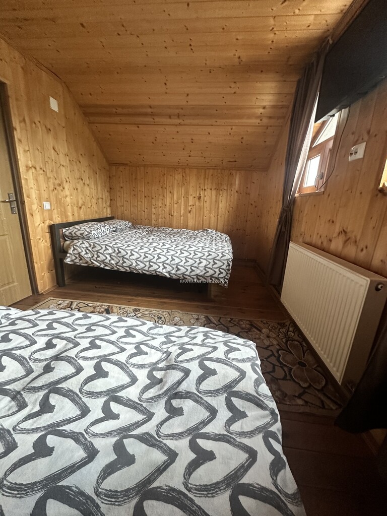 Camere de închiriat Casa Julie