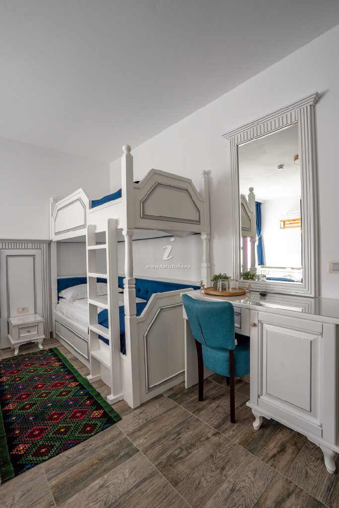 Camere de închiriat Poarta Maramureșană Complex Turistic
