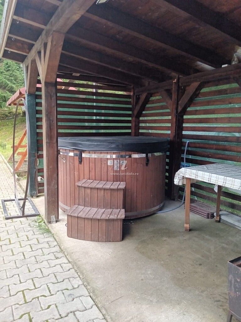 Pensiunea Agroturistică Pietroasa