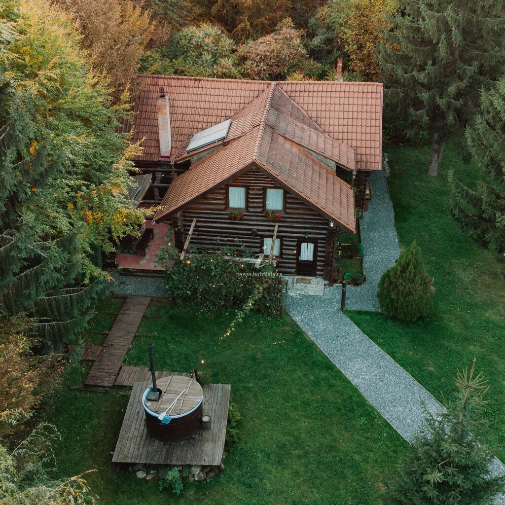 Pensiunea Agroturistică Casa de sub Șipote