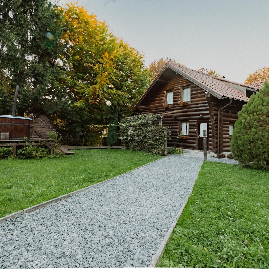 Pensiunea Agroturistică Casa de sub Șipote