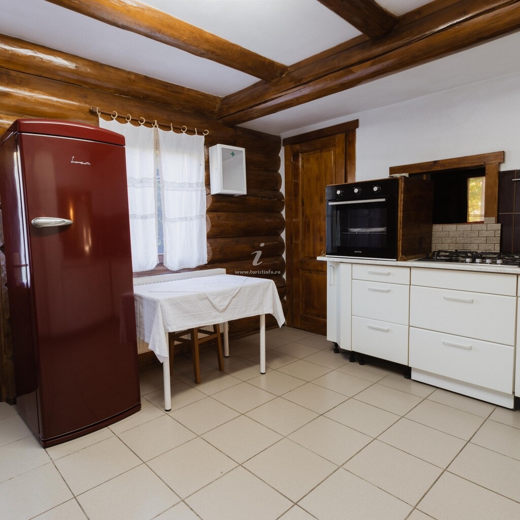 Pensiunea Agroturistică Casa de sub Șipote