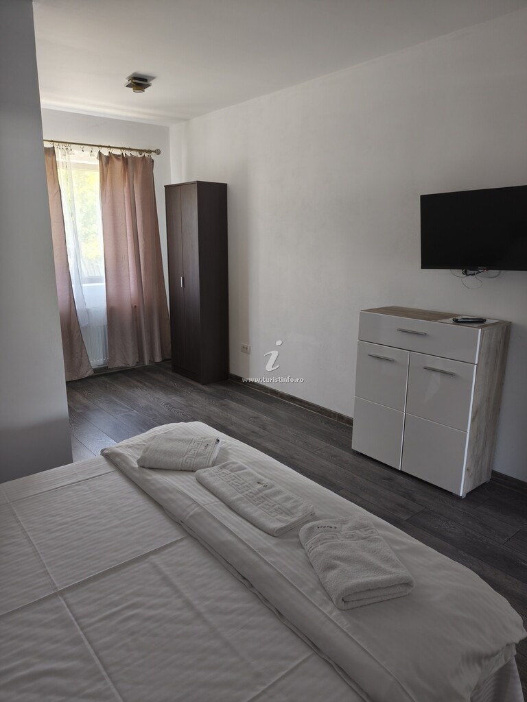 Vila Smeu