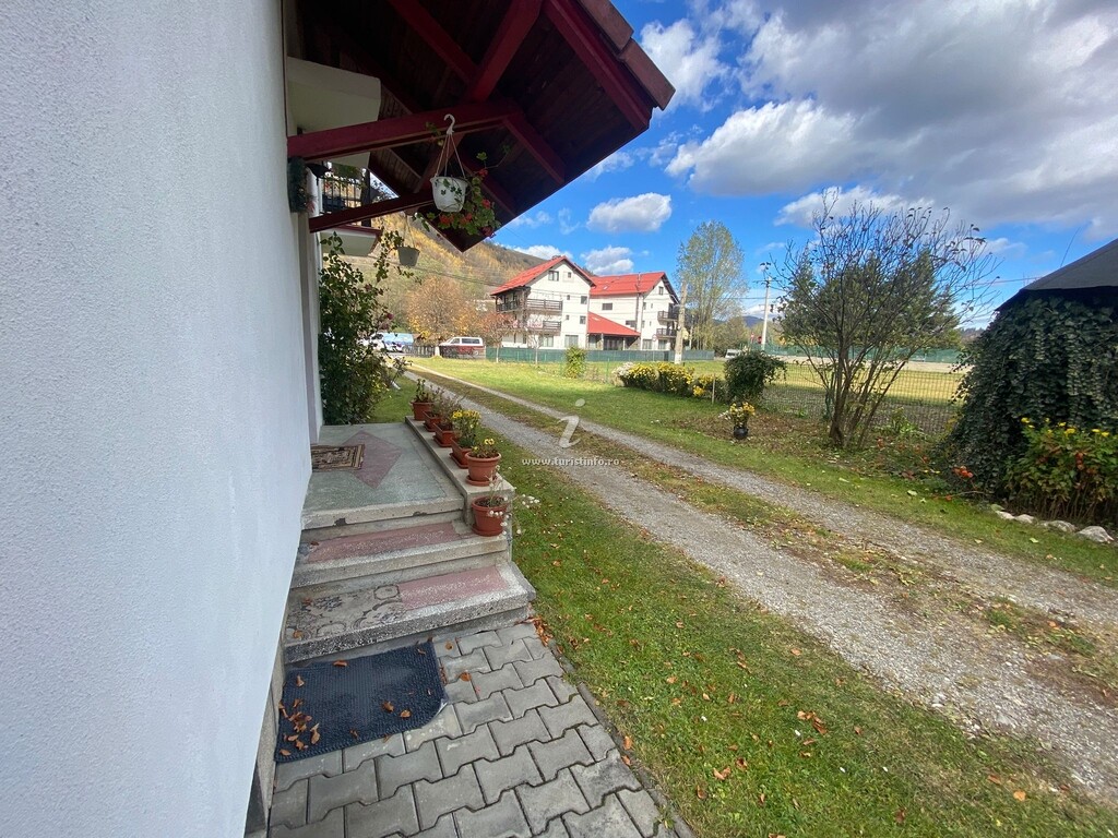Casa La Doi Băieți
