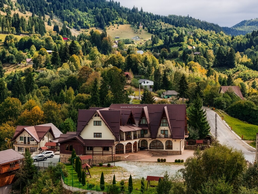 Pensiunea Cetatea Piatra Craiului