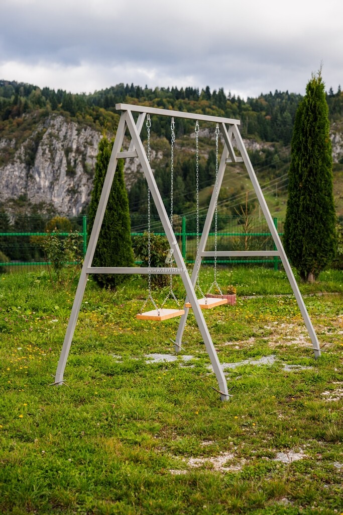 Pensiunea Cetatea Piatra Craiului