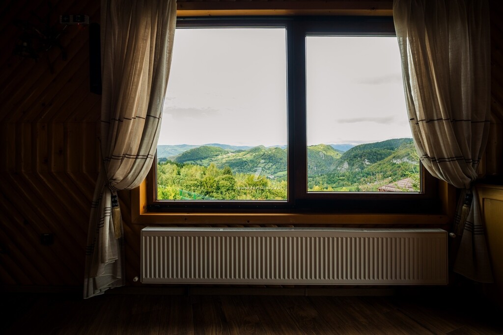 Pensiunea Cetatea Piatra Craiului