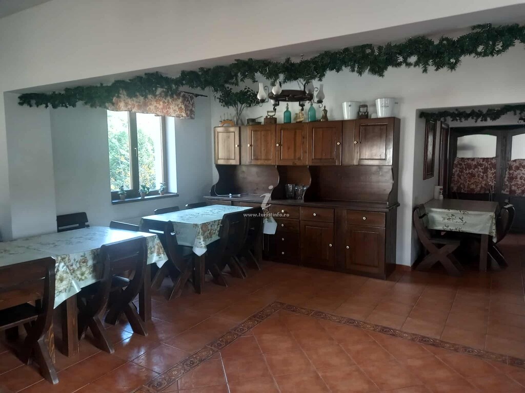 Camere de închiriat Casa Luce
