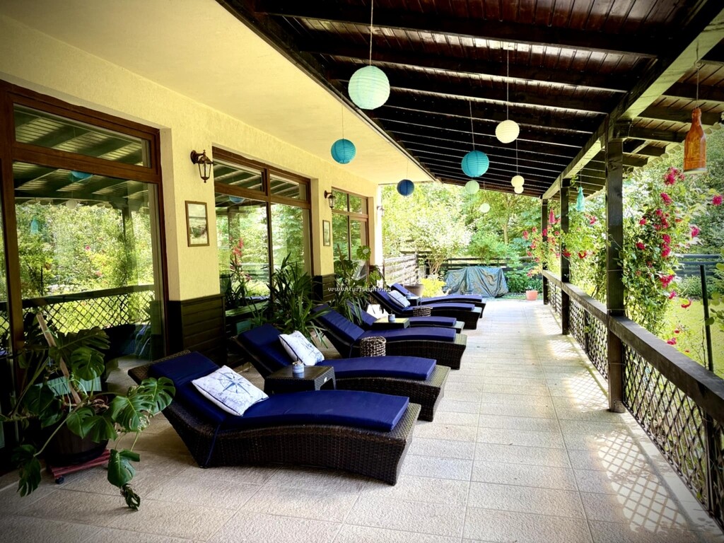 Camere de închiriat Casa Luce
