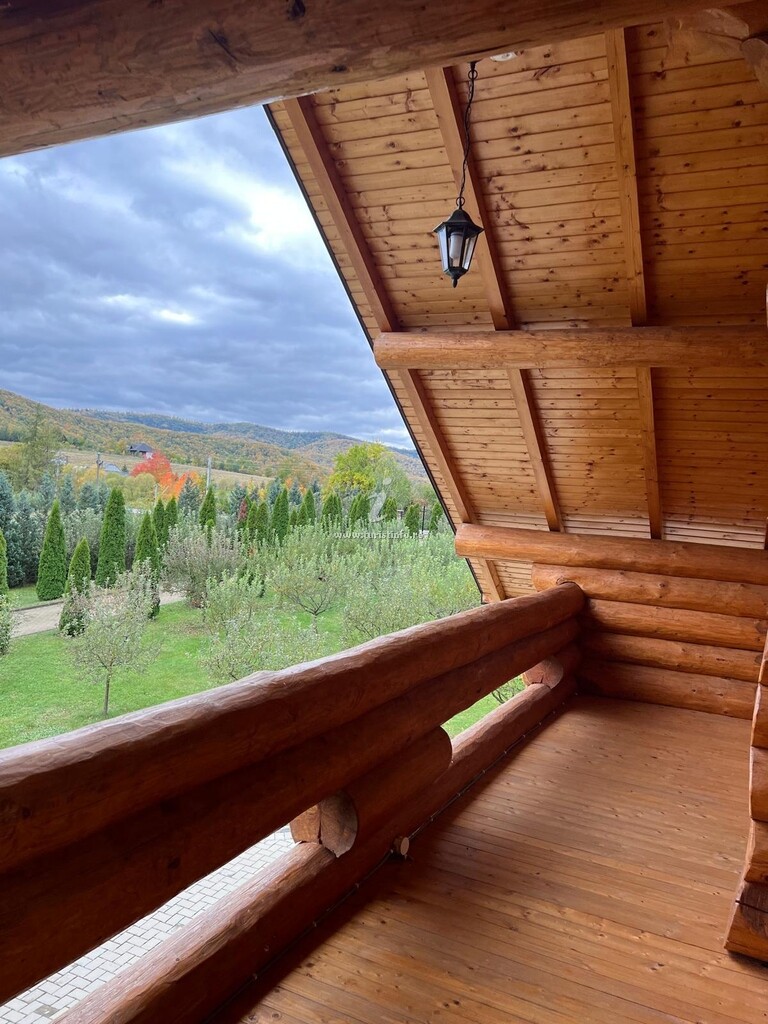 Cabana Varful Dealului