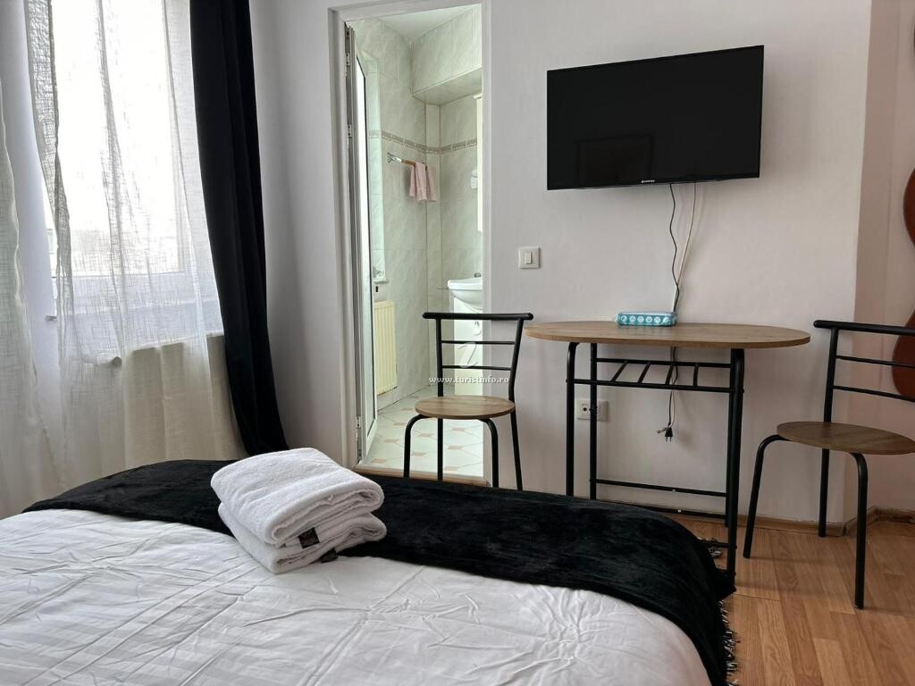 Camere de închiriat Ambra`s  Rooms