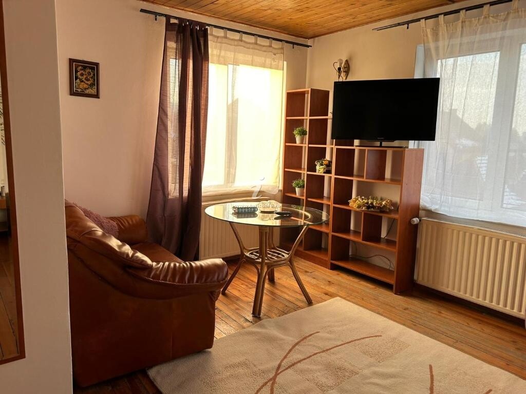 Camere de închiriat Ambra`s  Rooms