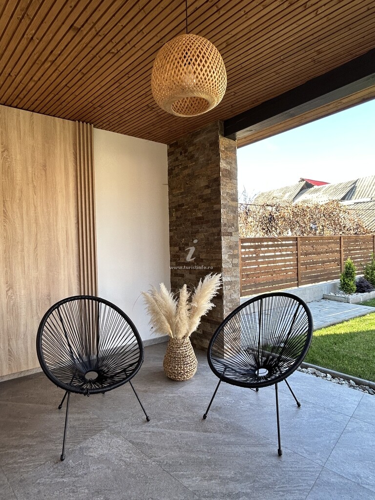 Camere de închiriat Casa Barbara