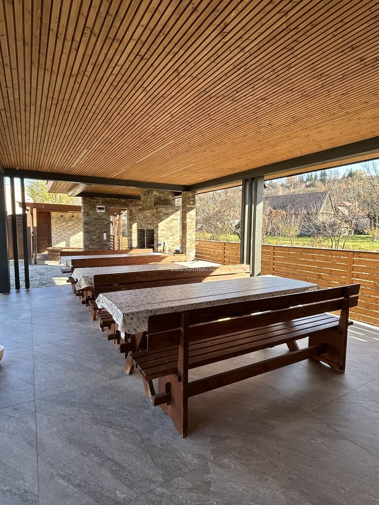 Camere de închiriat Casa Barbara