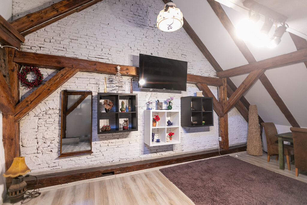 Apartament 4 Rooms Piața Sfatului
