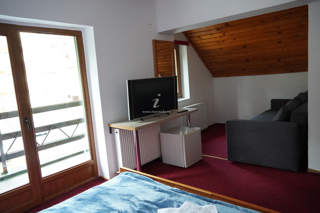 Pensiunea Kalinder Ski Chalet
