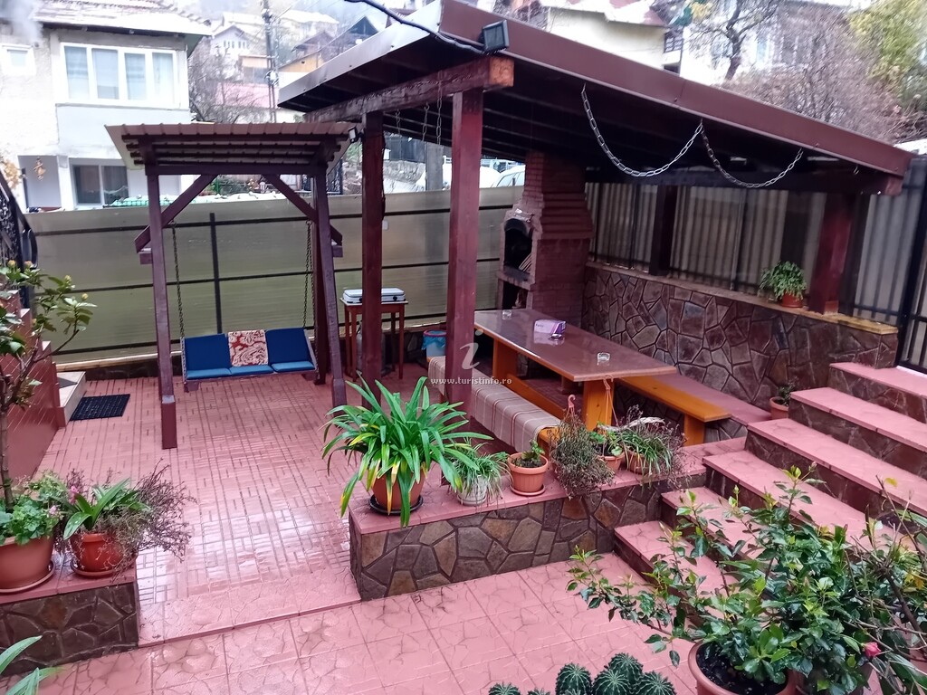 Vila Adam