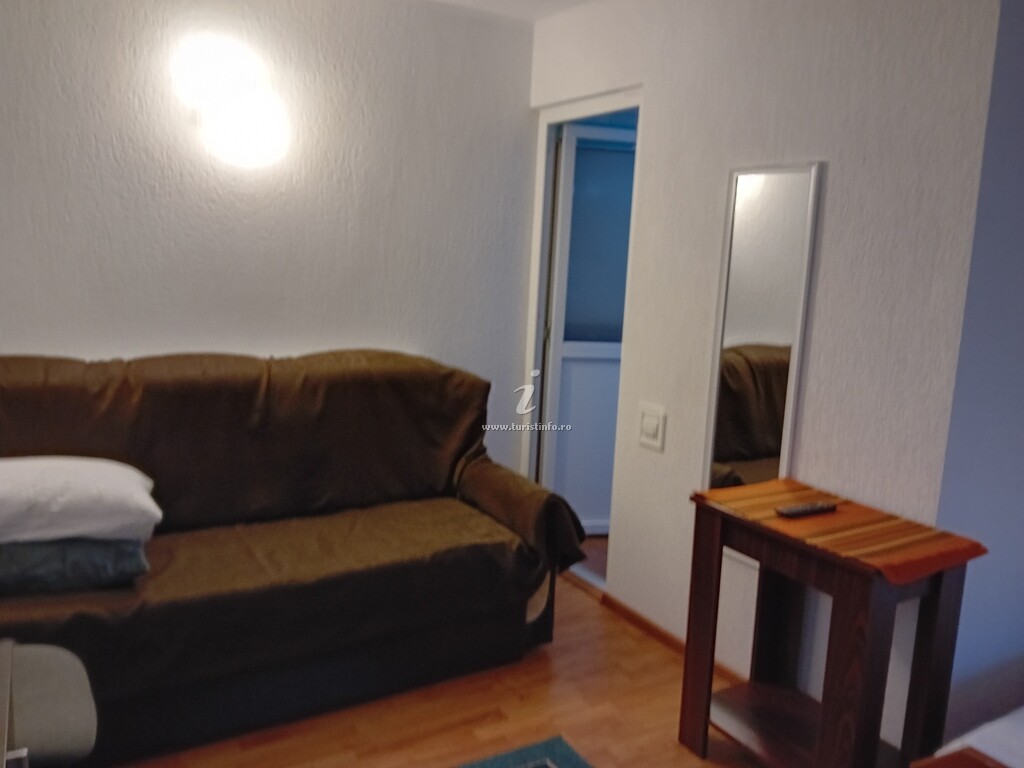 Vila Adam