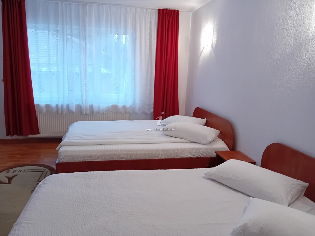 Vila Adam