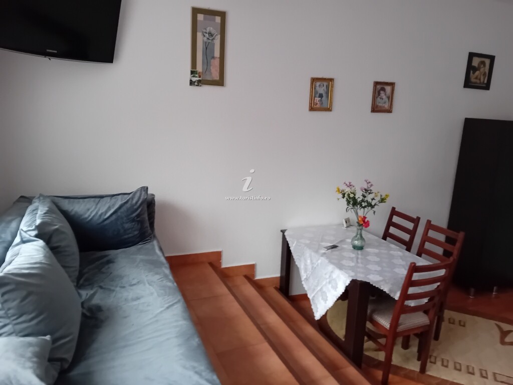 Vila Adam