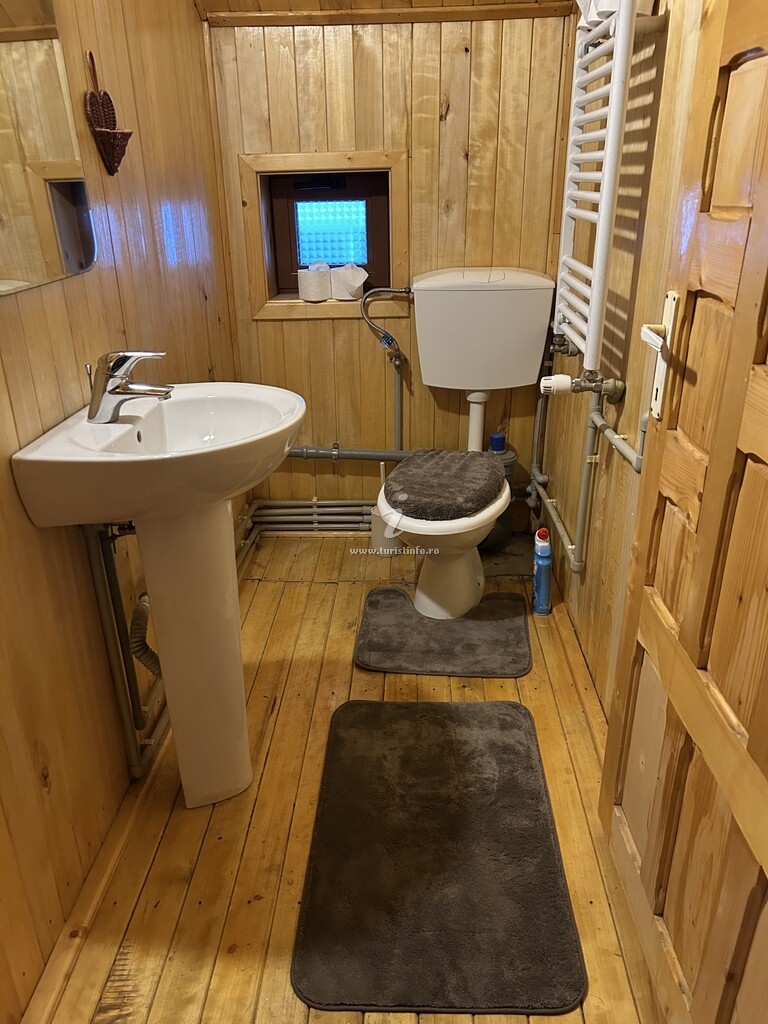 Cabana Carpatic Tour