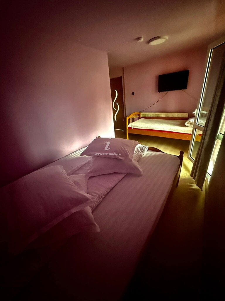 Pensiunea Casa de Lângă Pădure