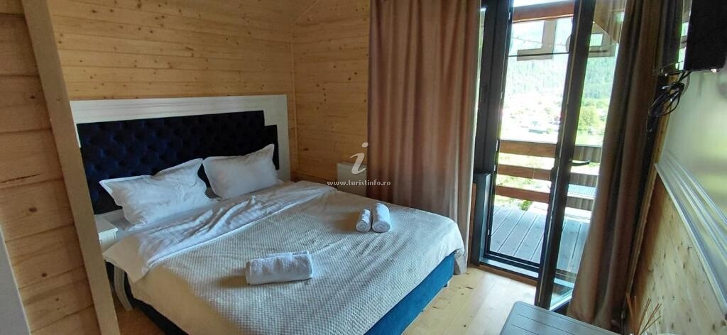 Cabana Blu 15