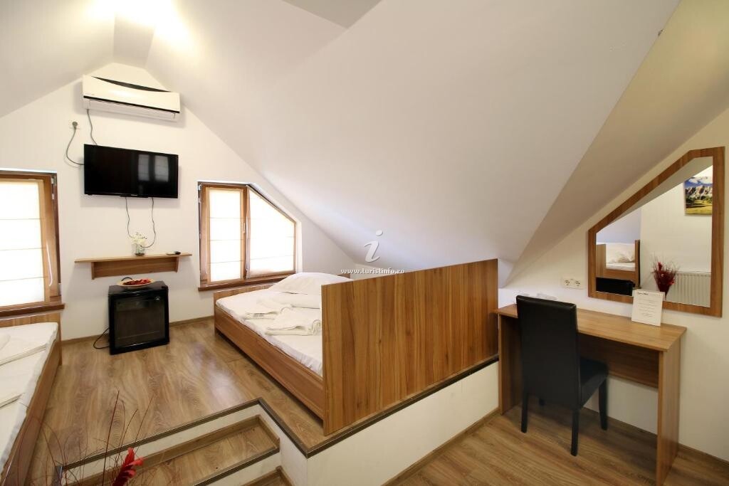 Casa Micu
