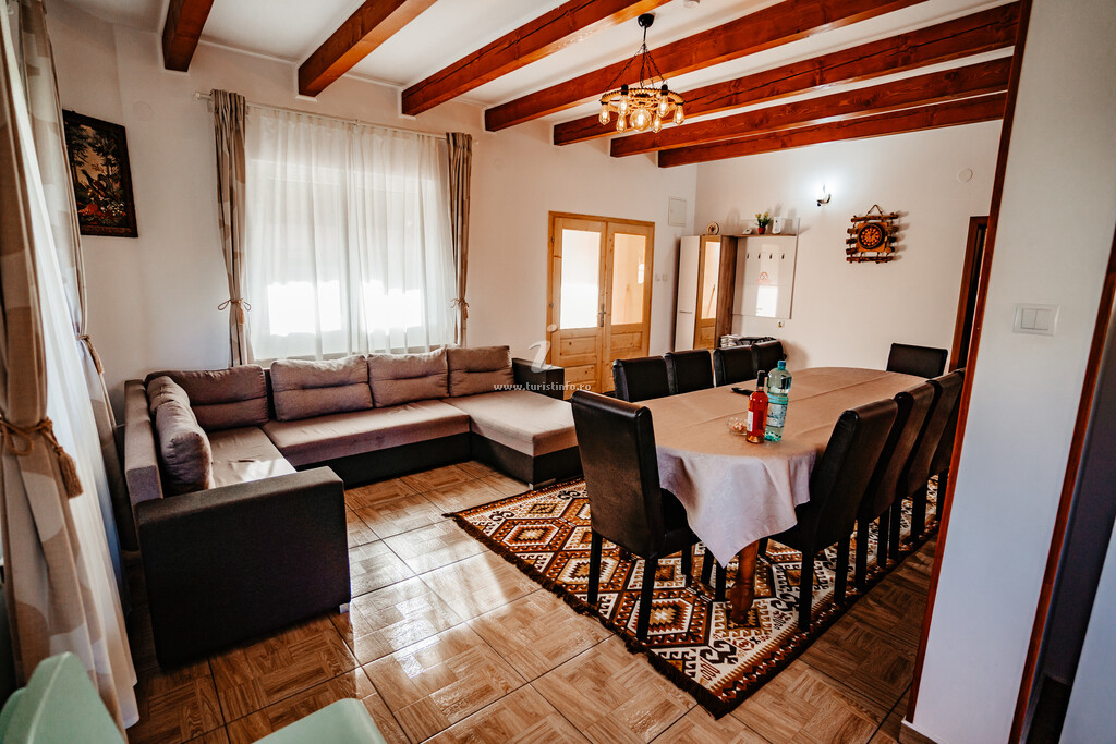 Cabana Iriss