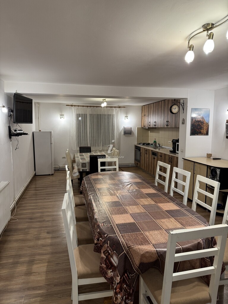 Camere de închiriat Roxmar II