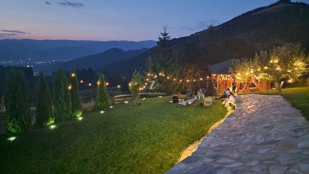 Cabana WildGlowLodge