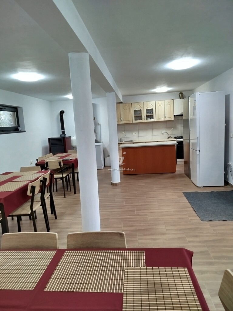 Pensiunea Perla Sărișorului