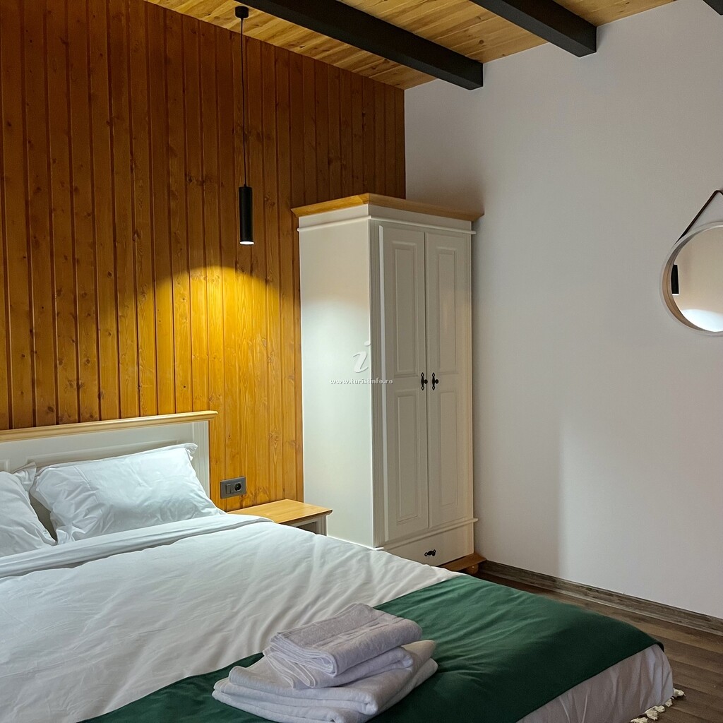 Cabana Dumbrava Călimanilor