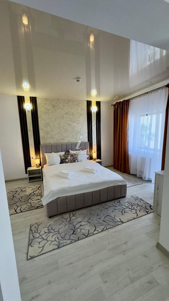Hotel Lebada