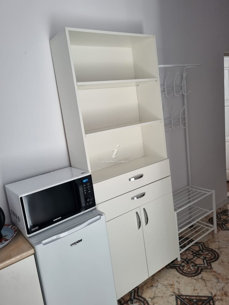 Camere de închiriat Unilux