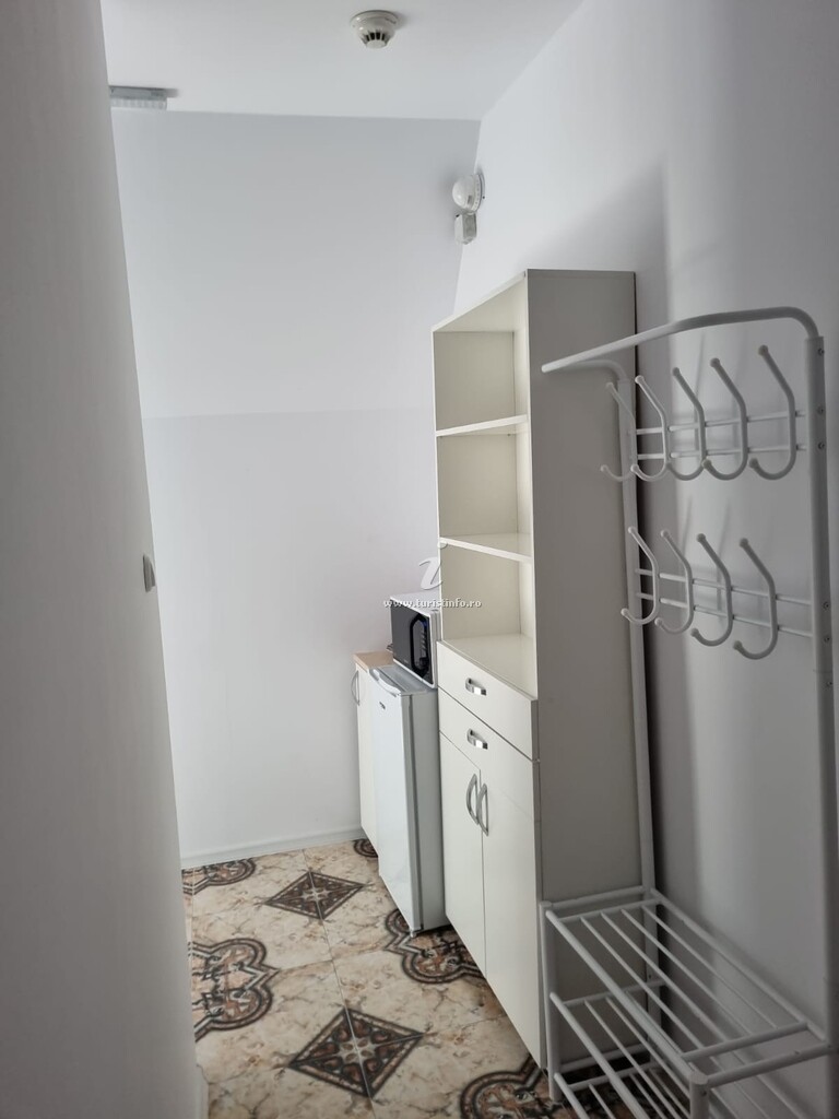 Camere de închiriat Unilux
