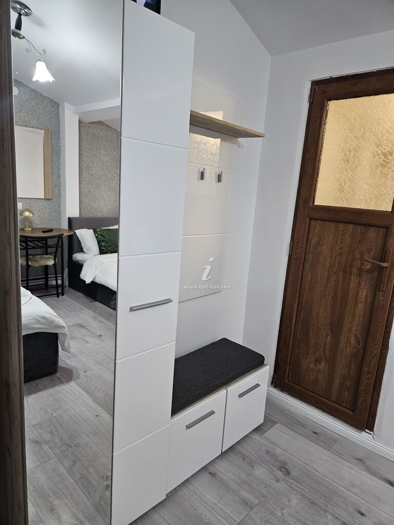 Camere de închiriat Daria