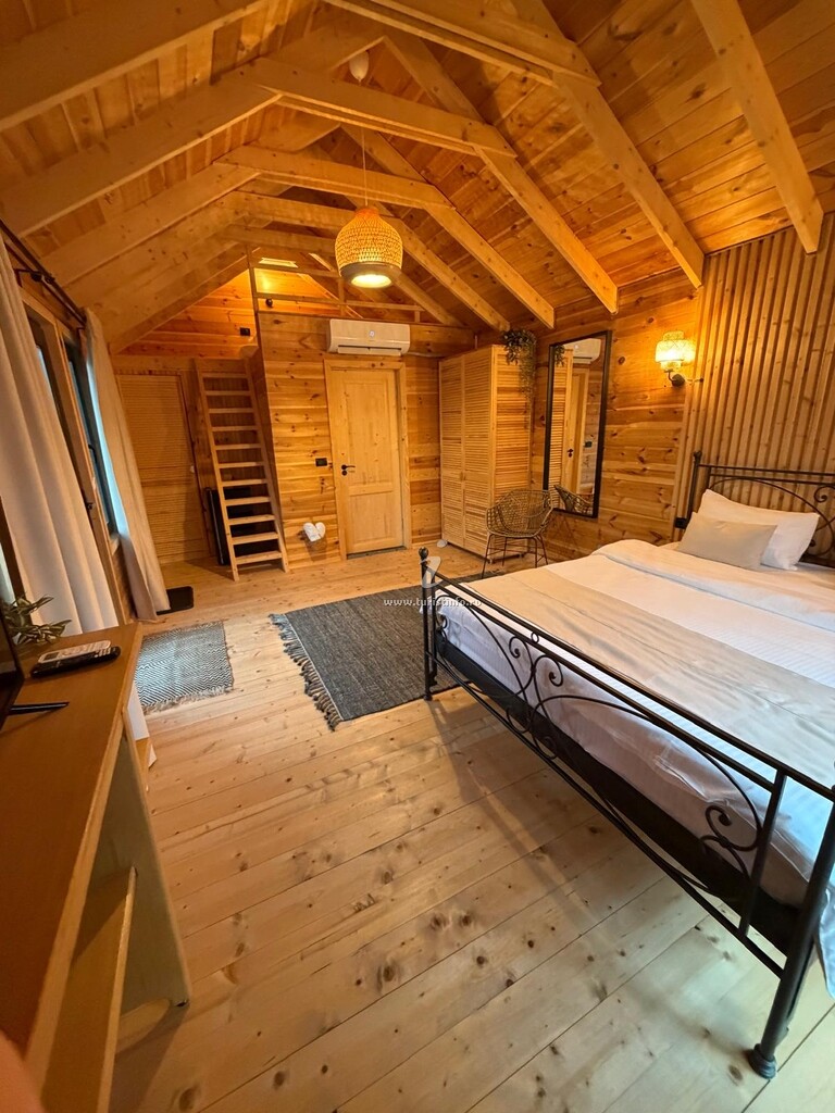 Casa Gorjeană