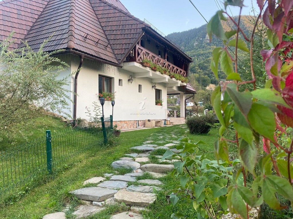 Pensiunea Agroturistică Dealul cu Melci