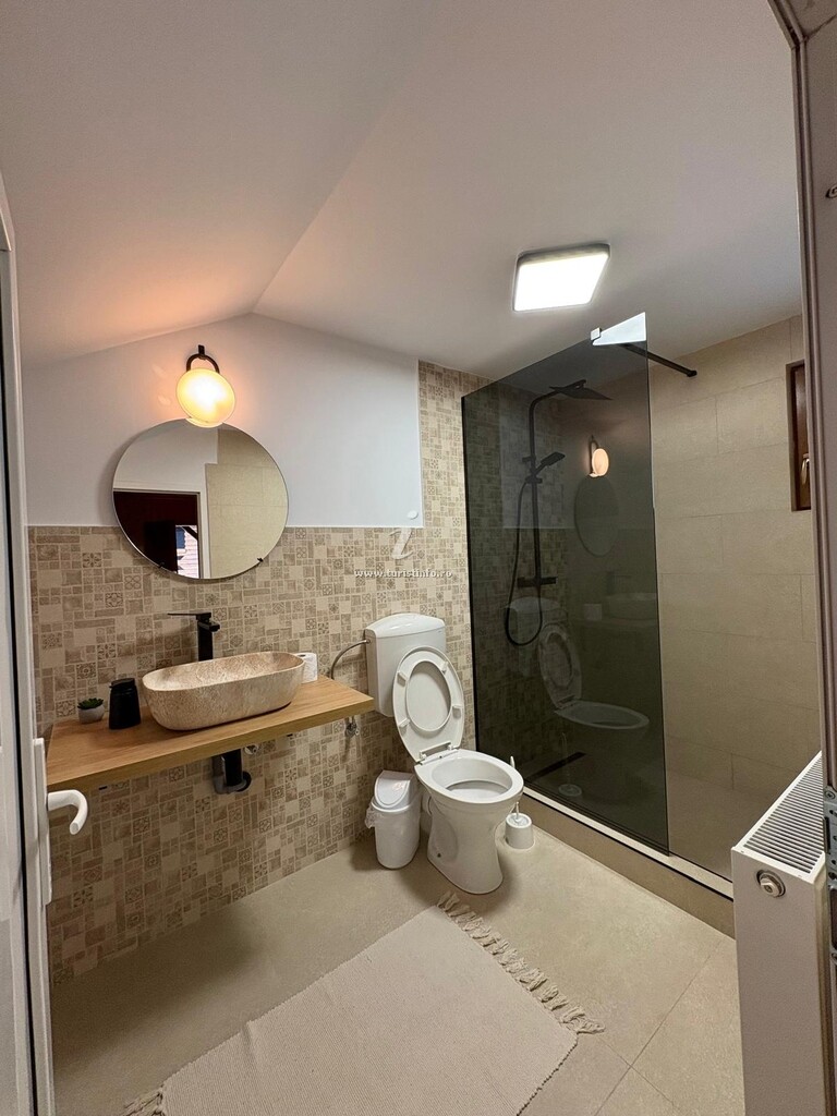 Camere de închiriat Cerbul Apusean