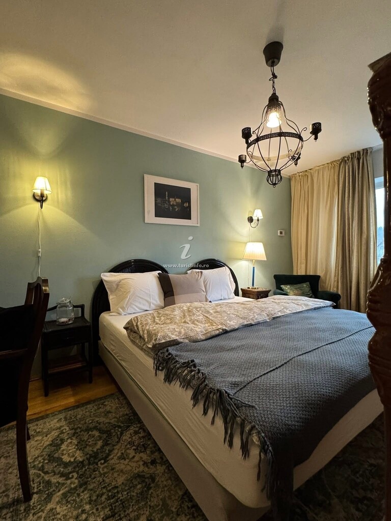 Cabana Bohemian Chalet
